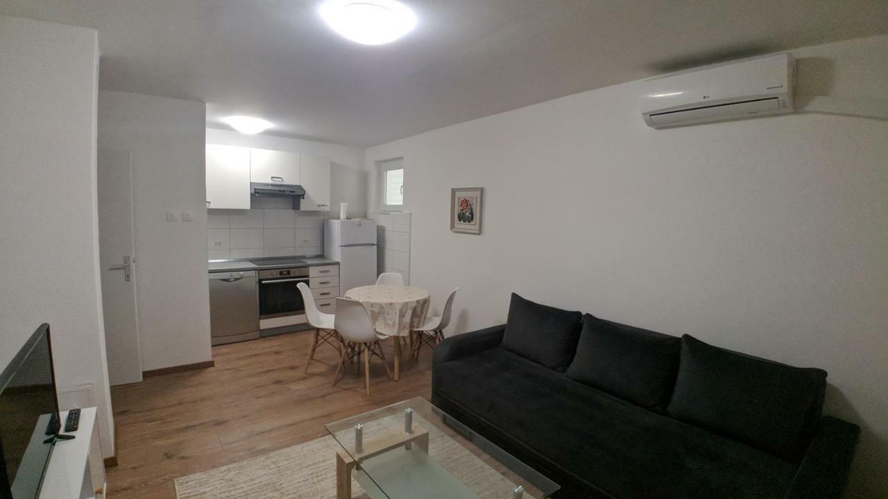 City Mid Mostar Apartment Exteriér fotografie